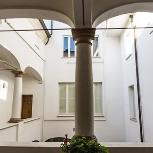 Appartement Lo Specchio, Parme