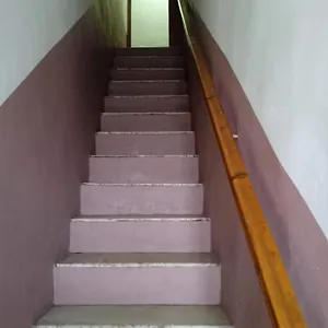 Appartement D 2 Non Accettiamo Franciesi, Parme